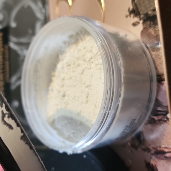 Bundle of Makeup MAC~TOO FACED~COVERGIRL~DERMALOGICA~ANASTASIA ~UD~ - Picture 7 of 7